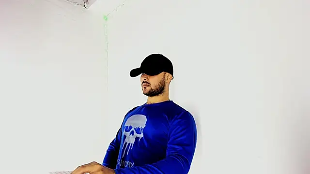 Sebas-hott online show from 09/20/25, 10:59