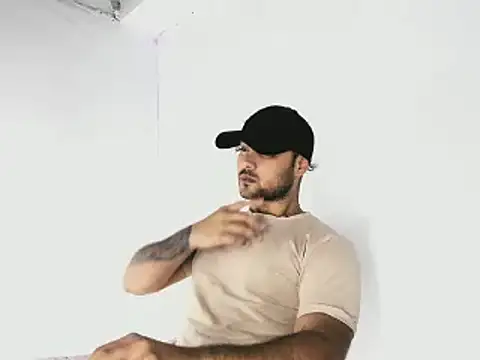 Sebas-hott online show from 10/04/25, 10:11