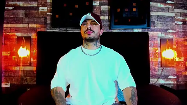 Van Velckan online show from 02/26/25, 03:57