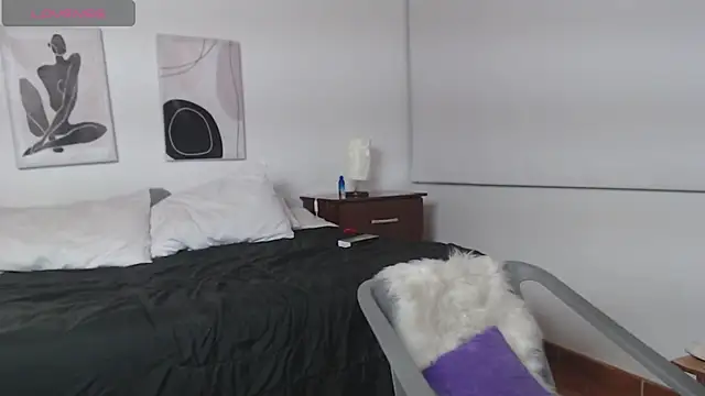 Lucy joi online show from 03/14/25, 01:59