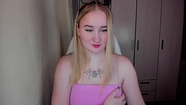 KeiraNight online show from 02/13/26, 03:50