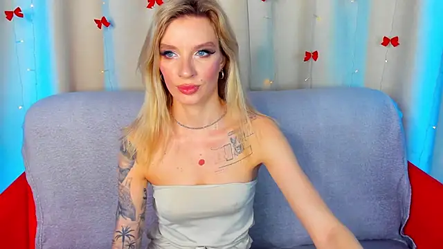 AlinaLovelyX online show from 04/18/26, 01:19