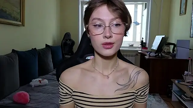 MalvinaBlum online show from 02/07/26, 03:47