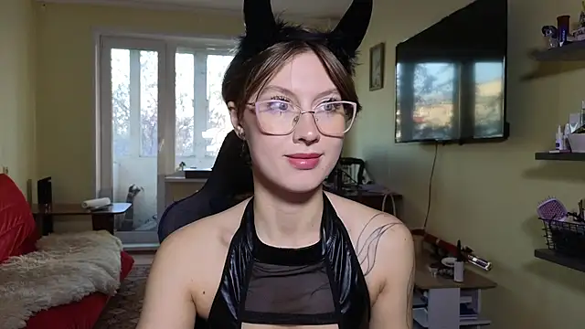 MalvinaBlum online show from 10/25/25, 01:49