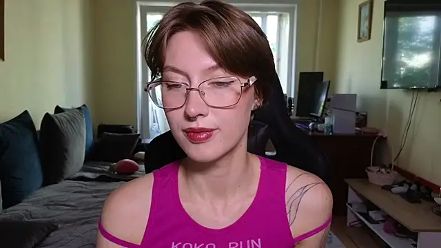 MalvinaBlum online show from 06/14/26, 04:57