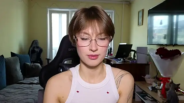 MalvinaBlum online show from 02/14/26, 09:31