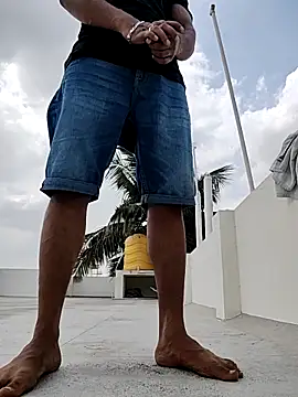 Daddys-small-lollipop online show from 03/01/25, 05:31