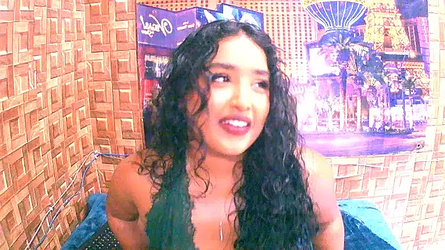 Snapshot of IndianAngel4u chatting on 04/13/26, 03:27 IndianAngel4u online show from 04/13/26, 03:27