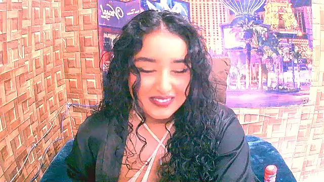 Snapshot of IndianAngel4u chatting on 04/29/26, 03:16 IndianAngel4u online show from 04/29/26, 03:16