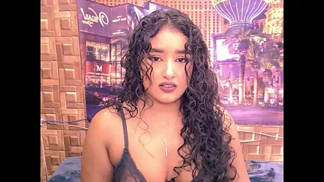 Snapshot of IndianAngel4u chatting on 05/21/26, 03:20 IndianAngel4u online show from 05/21/26, 03:20