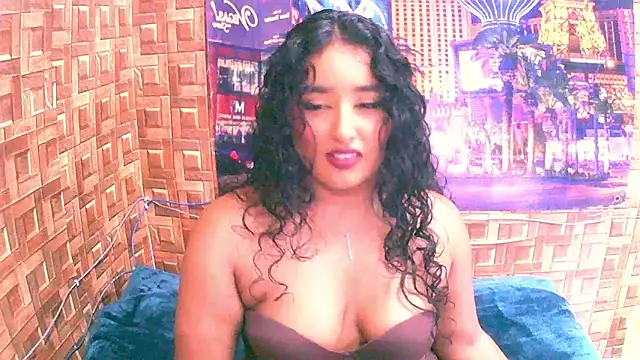 Snapshot of IndianAngel4u chatting on 04/30/26, 10:14 IndianAngel4u online show from 04/30/26, 10:14