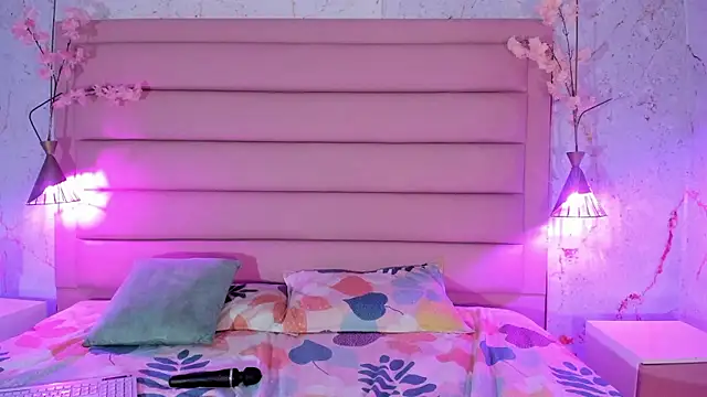 Snapshot of sabrinamilani chatting on 01/16/26, 03:21 sabrinamilani online show from 01/16/26, 03:21