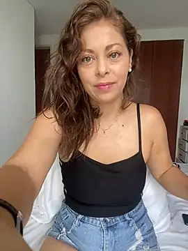 Anto Naranjo online show from 02/17/25, 01:11