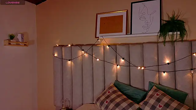 alaia-rogers online show from 11/14/25, 11:36