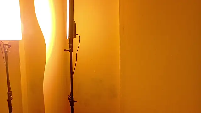 alaia-rogers online show from 12/15/25, 11:38