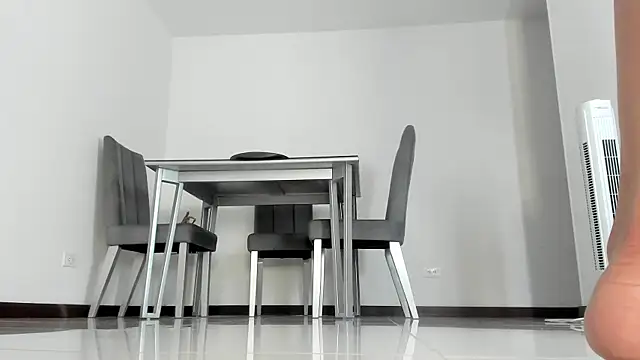 angelturned001 online show from 03/20/25, 11:45