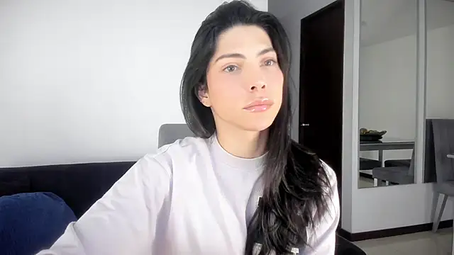 angelturned001 online show from 01/15/26, 11:08