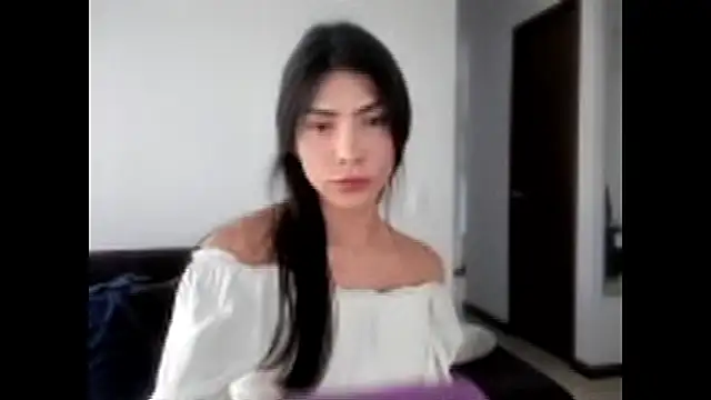 angelturned001 online show from 02/12/26, 07:24