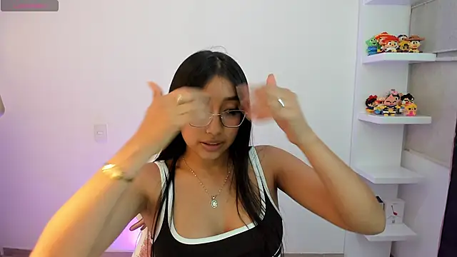 Snapshot of isa_bellaa0 chatting on 10/20/25, 06:04 isa bellaa0 online show from 10/20/25, 06:04