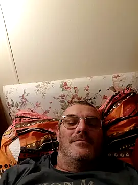 Gavin 6969 online show from 10/21/25, 10:42