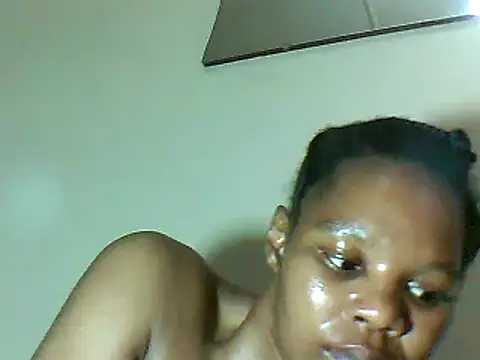Snapshot of MAZINGDIVA1994 chatting on 03/14/25, 04:43 MAZINGDIVA1994 online show from 03/14/25, 04:43