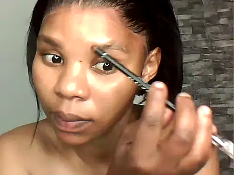 MAZINGDIVA1994 online show from 03/18/26, 08:32