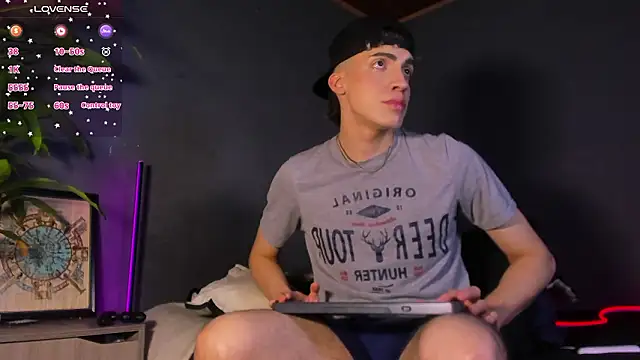 Angel Snowhotxxx online show from 03/17/26, 02:25