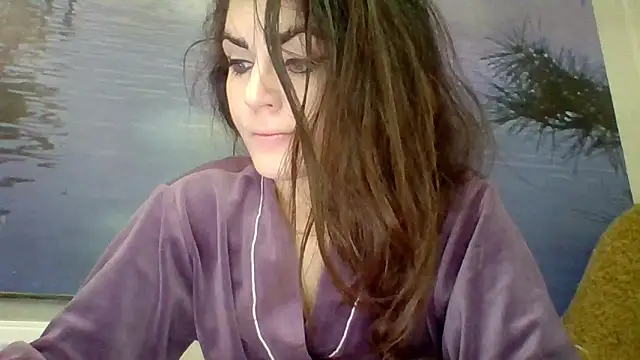 Snapshot of AliceTailor chatting on 05/13/26, 09:27 AliceTailor online show from 05/13/26, 09:27