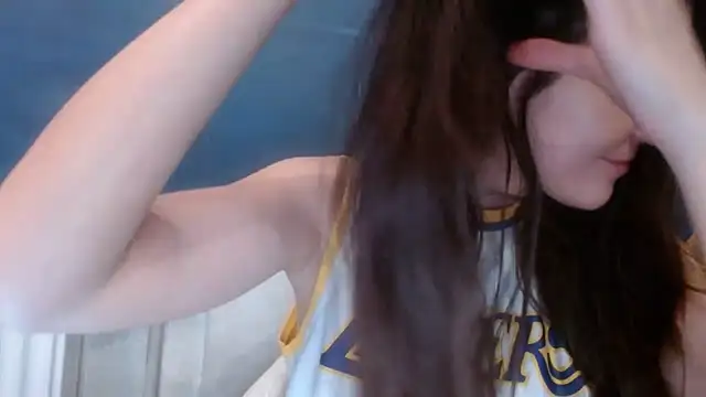 AliceTailor online show from 10/15/25, 03:09