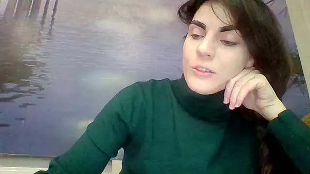 Snapshot of AliceTailor chatting on 05/05/26, 06:33 AliceTailor online show from 05/05/26, 06:33