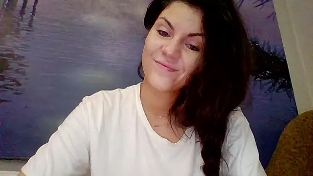 Snapshot of AliceTailor chatting on 05/22/26, 11:52 AliceTailor online show from 05/22/26, 11:52