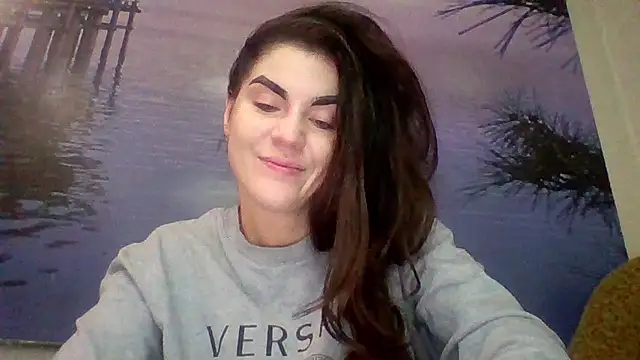 Snapshot of AliceTailor chatting on 04/21/26, 05:14 AliceTailor online show from 04/21/26, 05:14