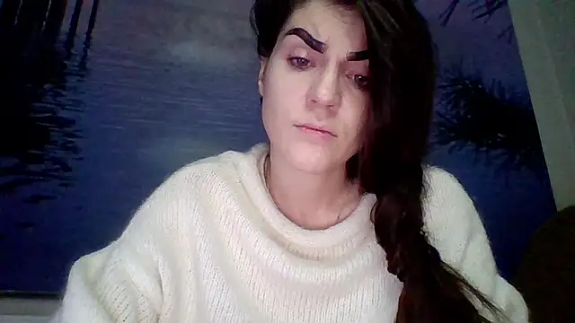 Snapshot of AliceTailor chatting on 05/04/26, 01:58 AliceTailor online show from 05/04/26, 01:58