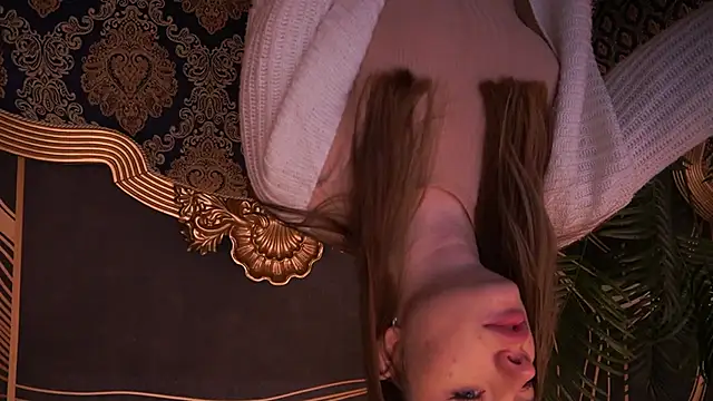 IceDanielles online show from 11/25/25, 01:33