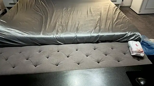 IceDanielles online show from 03/16/26, 01:37