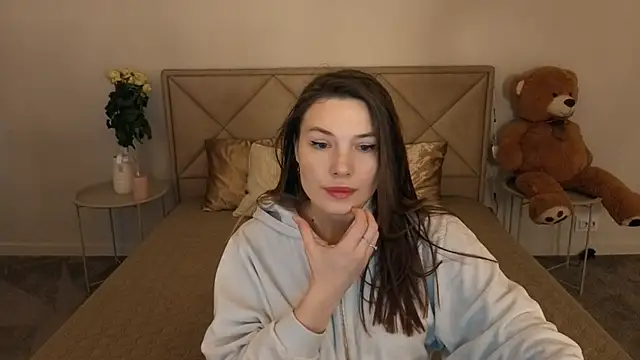 IceDanielles online show from 03/19/26, 01:33