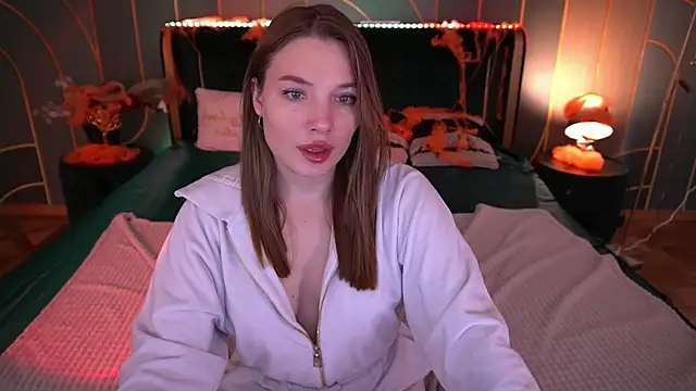 IceDanielles online show from 10/25/25, 12:39