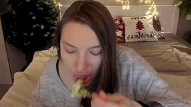 IceDanielles online show from 01/10/26, 01:50