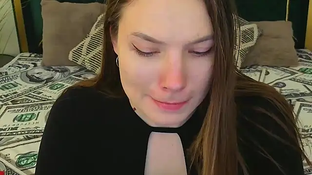 IceDanielles online show from 04/16/26, 01:01