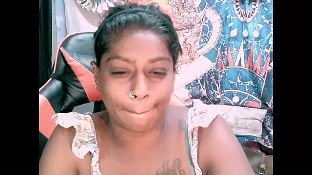 Snapshot of Harl3ysugar4u chatting on 03/10/25, 05:11 Harl3ysugar4u online show from 03/10/25, 05:11