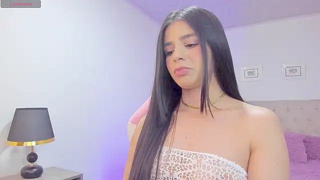 carlaperez  online show from 09/09/25, 03:16