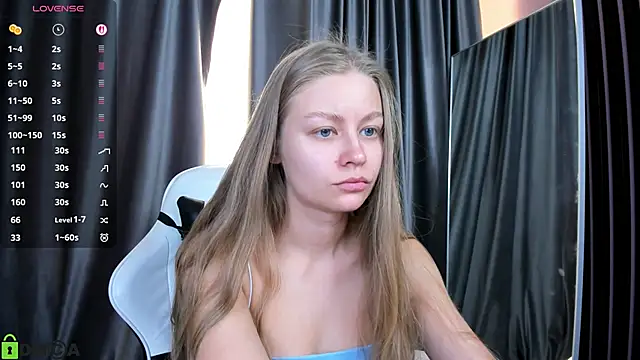 Polumna cute online show from 04/12/26, 09:45