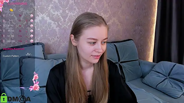 Polumna cute online show from 03/18/25, 12:17