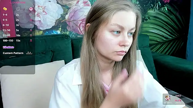 Polumna cute online show from 05/23/26, 09:52