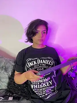 Snapshot of Sweet_Amy01 chatting on 03/01/25, 01:32 Sweet Amy01 online show from 03/01/25, 01:32