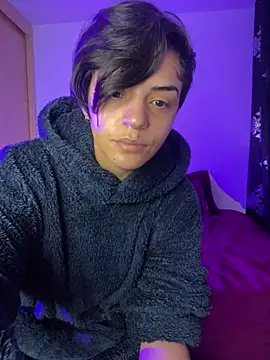 Snapshot of Sweet_Amy01 chatting on 03/15/25, 11:28 Sweet Amy01 online show from 03/15/25, 11:28