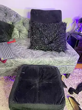 Snapshot of Sweet_Amy01 chatting on 02/01/25, 02:05 Sweet Amy01 online show from 02/01/25, 02:05