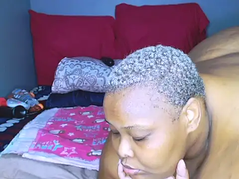 fatafricanqueen online show from 02/12/26, 12:10