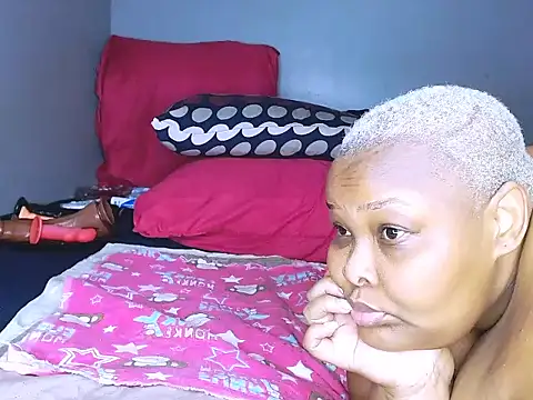 fatafricanqueen online show from 01/08/26, 06:30