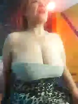 Snapshot of Wife_sexxx chatting on 01/13/25, 07:42 Wife sexxx online show from 01/13/25, 07:42